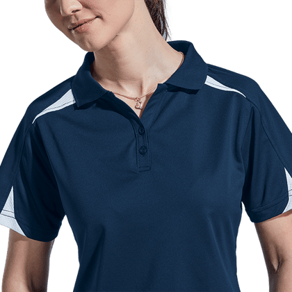 Ladies Solo Golfer