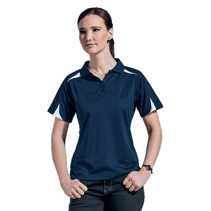 Ladies Solo Golfer